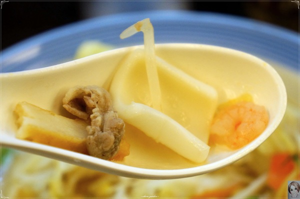 長崎Champon Ringer Hut強棒麵:台北 捷運台北車站 Ringer Hut長崎 強棒麵~缺菜的你該來碗