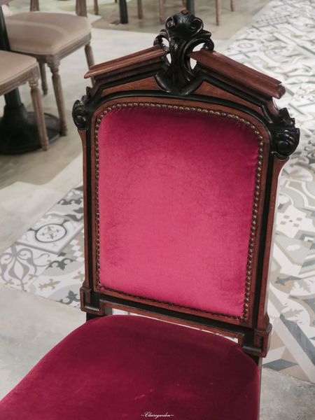 A Community Restaurant and Bar：台北 捷運國父紀念館站 A Community~超好吃炸一匹。馬頭。魚