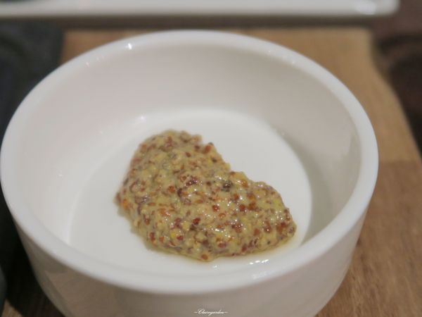 A Community Restaurant and Bar：台北 捷運國父紀念館站 A Community~超好吃炸一匹。馬頭。魚