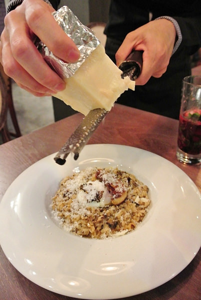 捷運國父紀念館站-A community-餐酒館-巷弄美食-質感-焦糖洋蔥-現流北海道干貝-胭脂蝦-松露燉飯-煎鴨肝-蘋果派-36-015 (206)-1