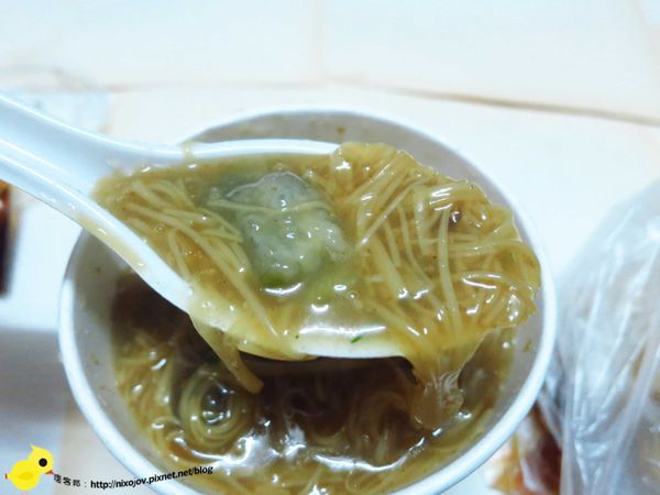 【新莊】光頭佬臭豆腐.蚵仔麵線-皮酥脆不油膩