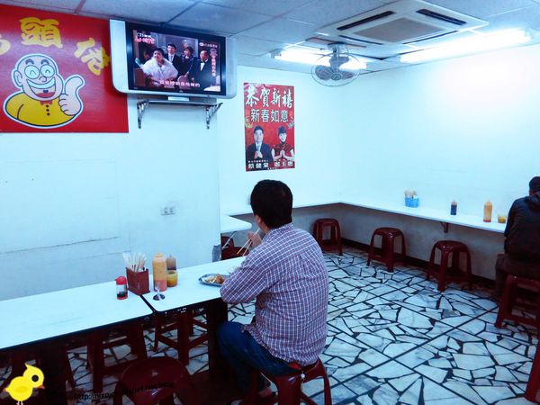 【新莊】光頭佬臭豆腐.蚵仔麵線-皮酥脆不油膩