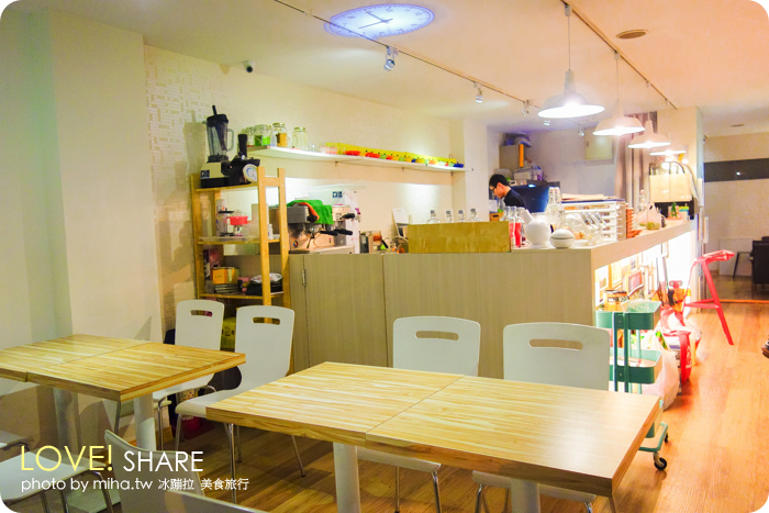 立體貓拉花咖啡