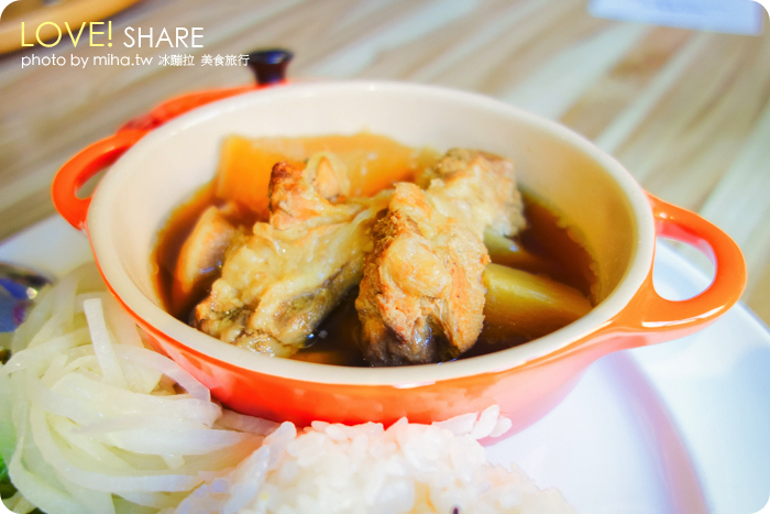 立體貓拉花咖啡