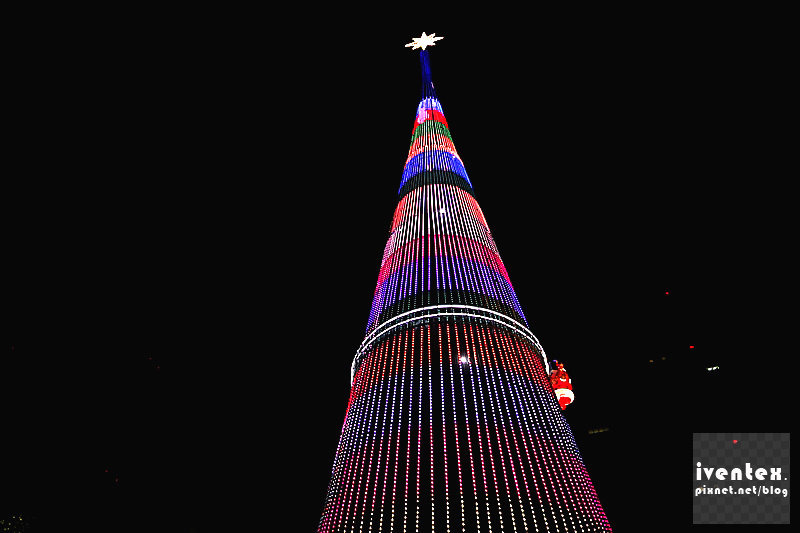 31刀口力2014新北市歡樂耶誕城新北市市民廣場耶誕樹.
