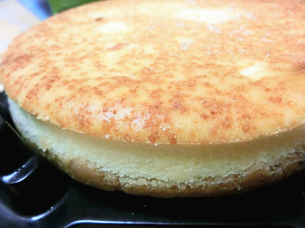 稻草人 獅子 錫鐵人：【邀稿】誘惑甜點報到！帕瑪森誘惑重乳酪蛋糕 讓你招架不住@稻草人 獅子 錫鐵人（曼特蛋糕）