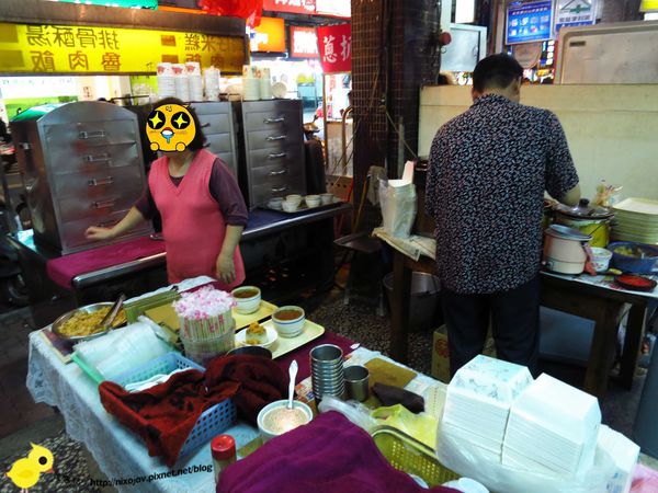 【蘆洲】黃記甲品香-好喝的排骨酥湯