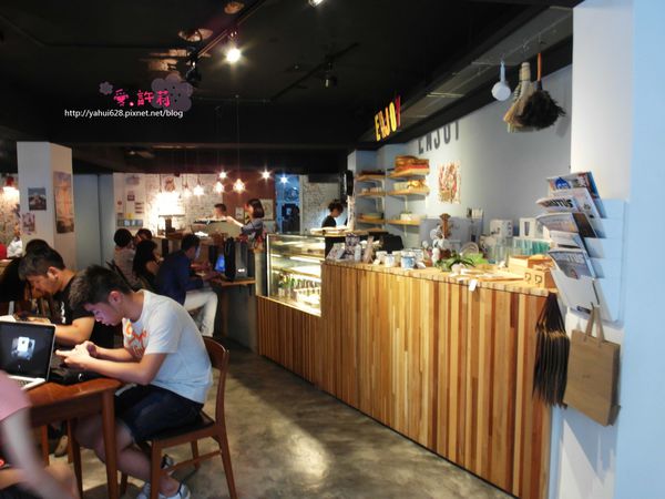 日常生活咖啡○許莉