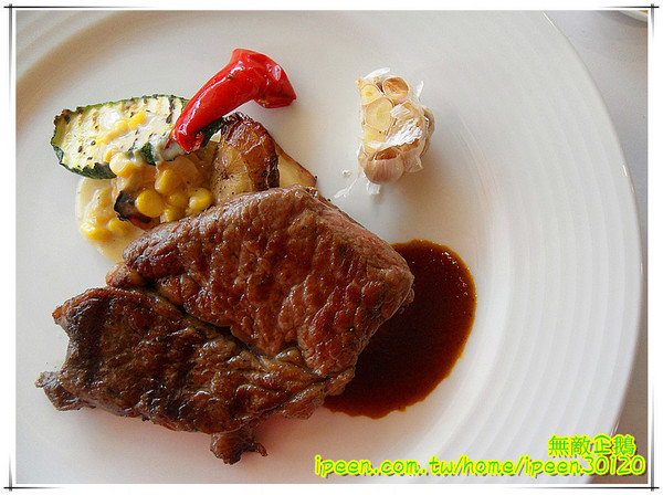 純焠炙烤牛排(高雄自由店):【高雄-左營區】米其林星級廚藝..不是吃感覺的店家!~《純焠炙烤牛排》