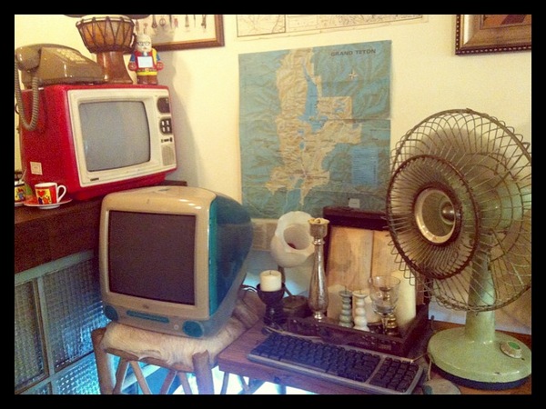 自然醒咖啡公寓：特色咖啡廳*老古董 老靈魂 新意義-自然醒咖啡公寓