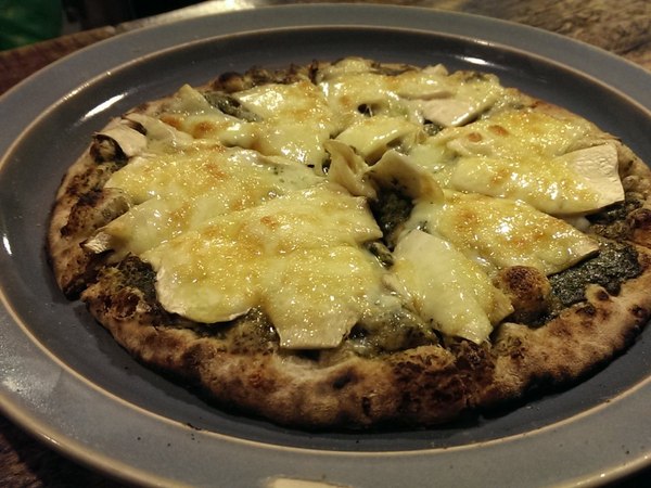 So Free 柴燒比薩&起司專賣：《台北》So Free 柴燒比薩│蔬食還是好吃 窯烤薄餅Pizza@公館站