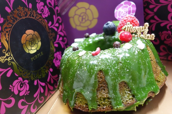 Purple宇治抹茶專賣：1031204[官本金文愛台灣]聖誕節限量版Merry Christmas聖誕皇冠Purple宇治抹茶專賣繽紛的聖誕節讓您的另一半當皇后或國王永遠浪漫