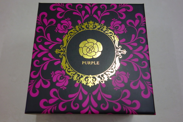 Purple宇治抹茶專賣：1031204[官本金文愛台灣]聖誕節限量版Merry Christmas聖誕皇冠Purple宇治抹茶專賣繽紛的聖誕節讓您的另一半當皇后或國王永遠浪漫