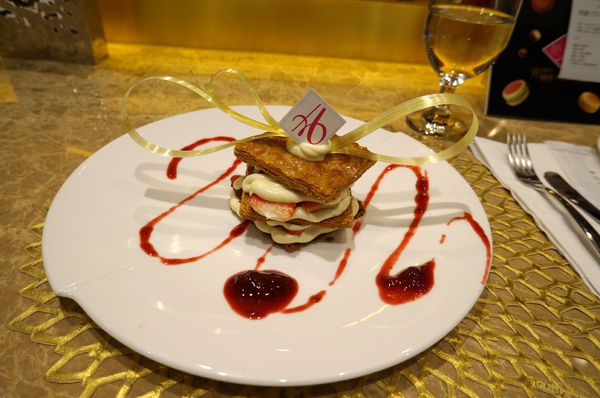 安娜可可藝術坊(法式拉糖甜點專賣(微風松高店)):安娜可可藝術坊♥ 法式拉糖甜點 ♥創意繽紛甜品 ♥ anna cocoa