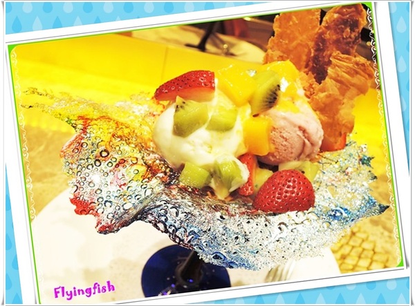 安娜可可藝術坊(法式拉糖甜點專賣(微風松高店))： ✜ 逗陣來呷現點現做滴華麗精緻法式拉糖甜點!－「安娜可可藝術坊－法式拉糖甜點專賣(微風松高店)」(*￣︶￣*)