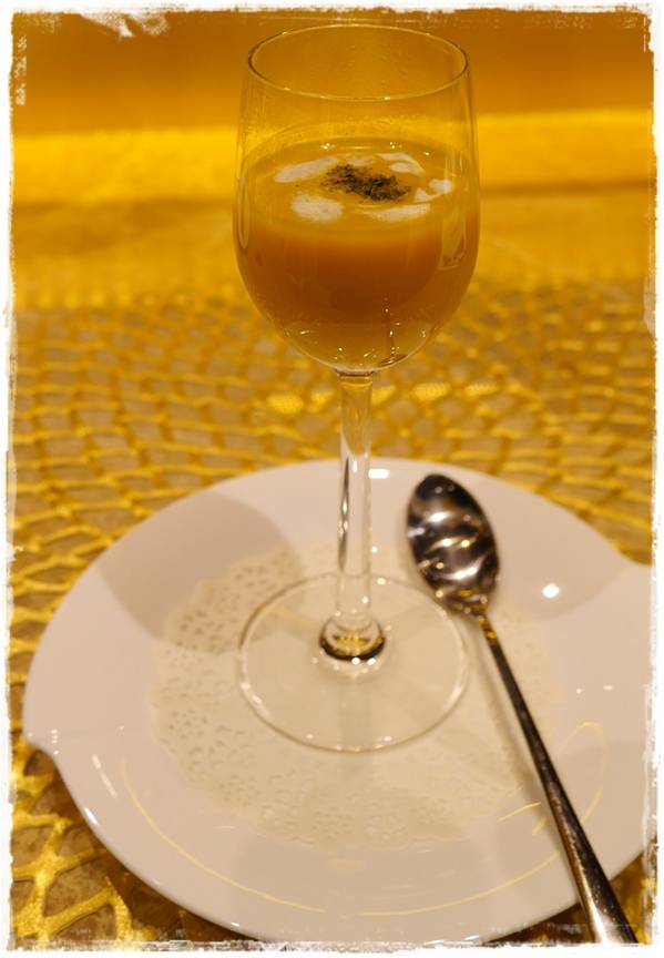 安娜可可藝術坊(法式拉糖甜點專賣(微風松高店))：【台北◍•ᴗ•◍信義區】美食・[下午茶]Anna Cocoa Art 安娜可可藝術坊微風松高店食記✯捷運市政府站｜愛的熔岩讓熱巧克力融化少女心