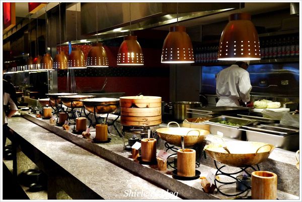 品花苑：新莊‧品花苑自助餐廳