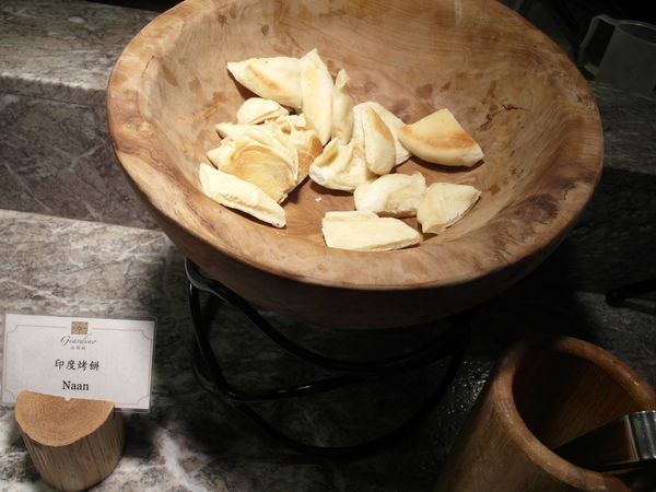 品花苑：晶冠廣場【品花苑】全台最大間Buffet餐廳