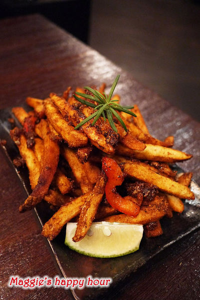 瀧淶居酒屋：【瀧淶居酒屋】創意手工料理。古典氛圍的日式居酒屋