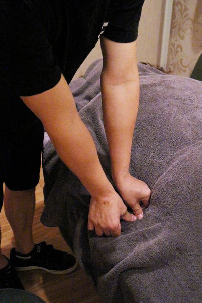 沐spa養生會館，全身指壓按摩