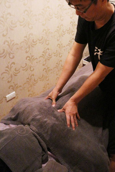 沐spa養生會館，全身指壓按摩