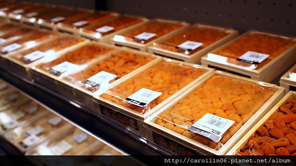 上引水產：【食記】三井集團《上引水產》尚青尚便宜