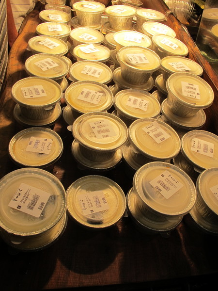 上引水產：(胖樺食記)台北市濱江街上引水產健康便當。四種菜色任君搭配。