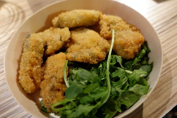 上引水產：(胖樺食記)高CP值濱江街「上引水產」四種菜色健康便當。台北美食推薦必吃