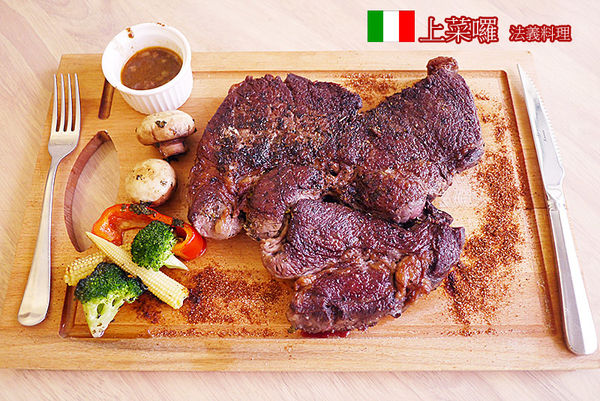 上菜囉 法式餐廳 Viva la fete：◆台北大安。捷運忠孝新生【上菜囉Viva la fete 法式餐廳】原塊巨無霸PRIME牛排只要590元。現在不吃還等什麼！活動只到八月底哦！新推出早午餐（文末抽獎）