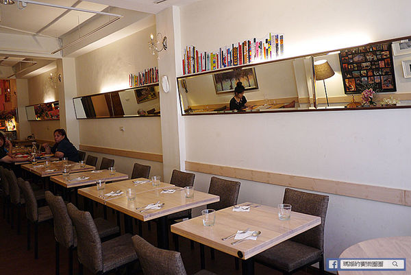 上菜囉 法式餐廳 Viva la fete：◆台北大安。捷運忠孝新生【上菜囉Viva la fete 法式餐廳】原塊巨無霸PRIME牛排只要590元。現在不吃還等什麼！活動只到八月底哦！新推出早午餐（文末抽獎）