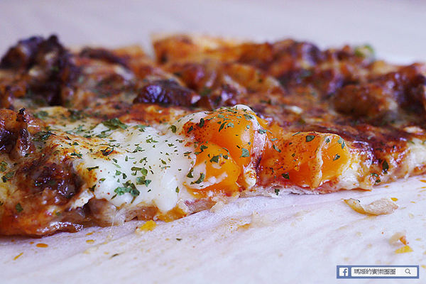 上菜囉 法式餐廳 Viva la fete：◆台北大安。捷運忠孝新生【上菜囉Viva la fete 法式餐廳】原塊巨無霸PRIME牛排只要590元。現在不吃還等什麼！活動只到八月底哦！新推出早午餐（文末抽獎）