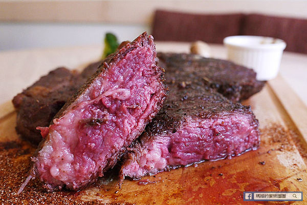 上菜囉 法式餐廳 Viva la fete：◆台北大安。捷運忠孝新生【上菜囉Viva la fete 法式餐廳】原塊巨無霸PRIME牛排只要590元。現在不吃還等什麼！活動只到八月底哦！新推出早午餐（文末抽獎）