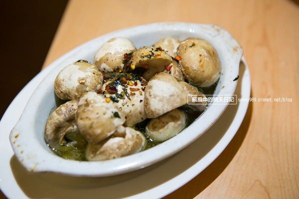 上菜囉 法式餐廳 Viva la fete:【邀約|上菜囉 Viva la fete法式餐廳】千層麵必須強推 適合聚餐份量十足法式餐廳