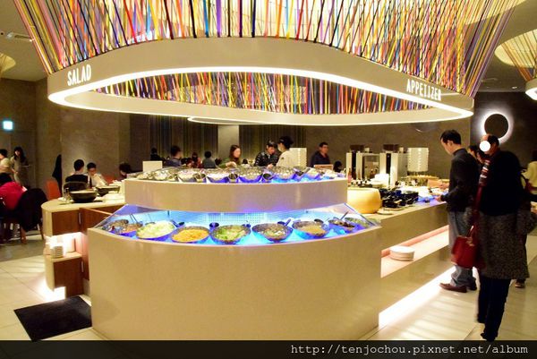 漢來海港餐廳吃到飽-沙拉001.JPG