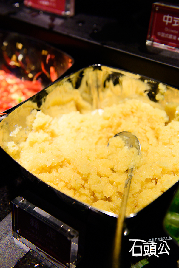 石頭公 石頭火鍋：【口碑券 | 石頭公】湯頭清徹 沙茶迷人 適合朋友聚會一起享用的古早味石頭火鍋