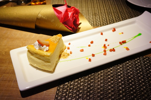 樂慕亞 Le Meilleur(市府店)：(胖樺食記) 24小時營業燈光美氣氛佳牛排館”樂慕亞 Le Meilleur(市府店)”