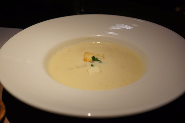 樂慕亞 Le Meilleur(市府店)：(胖樺食記) 24小時營業燈光美氣氛佳牛排館”樂慕亞 Le Meilleur(市府店)”