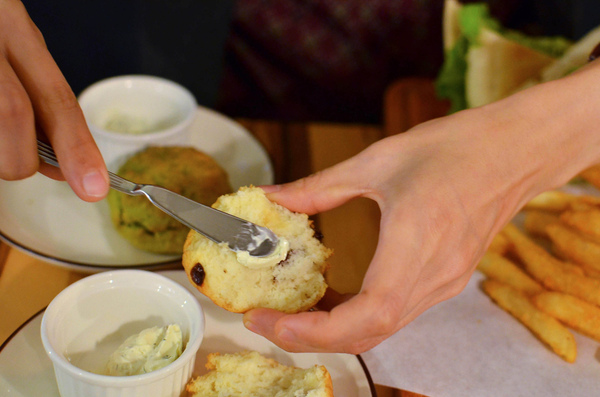 DIAMOND HILL CAFE:『桃園||中壢』美味司康,季節限定草莓塔,完美英式下午茶-Diamond Hill