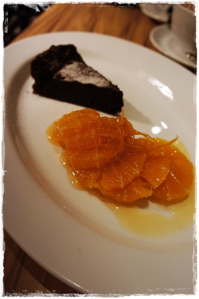 Solo pasta Cucina ltaliana：[義式] 慰勞辛苦出差的狗狗~ ★solo pasta★ 讓人滿心幸福的好滋味❤