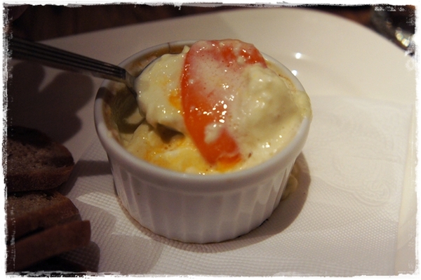 Solo pasta Cucina ltaliana：[義式] 慰勞辛苦出差的狗狗~ ★solo pasta★ 讓人滿心幸福的好滋味❤