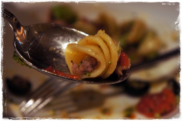 Solo pasta Cucina ltaliana：[義式] 慰勞辛苦出差的狗狗~ ★solo pasta★ 讓人滿心幸福的好滋味❤