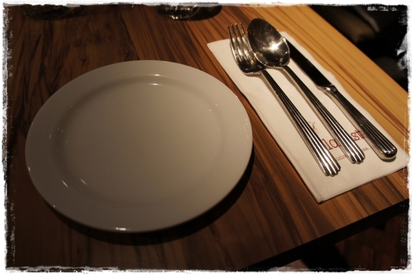 Solo pasta Cucina ltaliana：[義式] 慰勞辛苦出差的狗狗~ ★solo pasta★ 讓人滿心幸福的好滋味❤