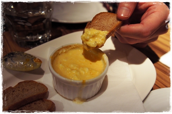 Solo pasta Cucina ltaliana：[義式] 慰勞辛苦出差的狗狗~ ★solo pasta★ 讓人滿心幸福的好滋味❤