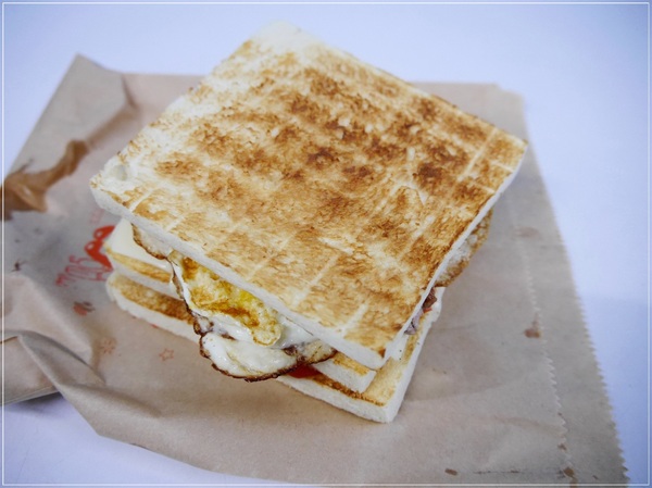 阿貓碳烤吐司餐車：【板橋】阿貓碳烤吐司餐車－消夜場也能吃到現烤吐司了！