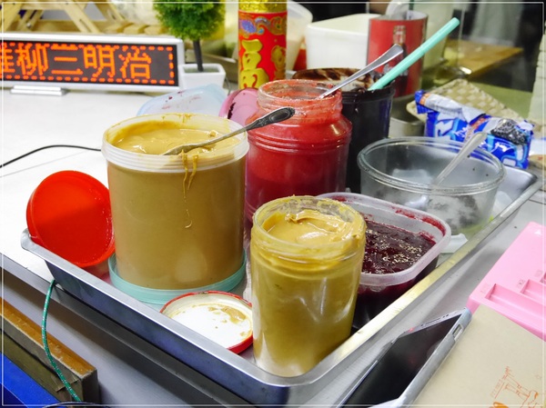 阿貓碳烤吐司餐車：【板橋】阿貓碳烤吐司餐車－消夜場也能吃到現烤吐司了！