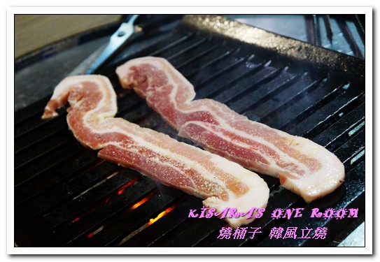 燒桶子韓風立燒：國父紀念館燒肉．道地復古韓式汽油桶上的大塊牛排──燒桶子 韓風立燒