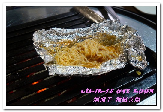 燒桶子韓風立燒：國父紀念館燒肉．道地復古韓式汽油桶上的大塊牛排──燒桶子 韓風立燒