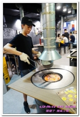 燒桶子韓風立燒：國父紀念館燒肉．道地復古韓式汽油桶上的大塊牛排──燒桶子 韓風立燒