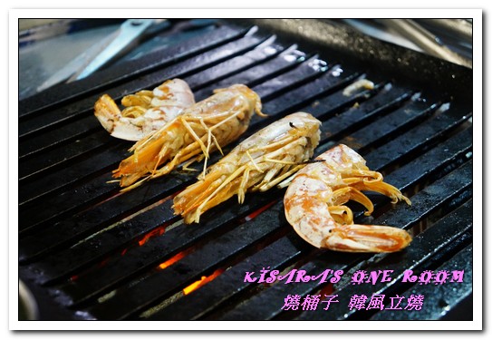 燒桶子韓風立燒：國父紀念館燒肉．道地復古韓式汽油桶上的大塊牛排──燒桶子 韓風立燒