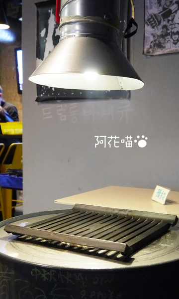 燒桶子韓風立燒:【國父紀念館│韓式】烤肉完全免動手,真的是站著吃的韓式烤肉?『燒桶子韓風立燒』